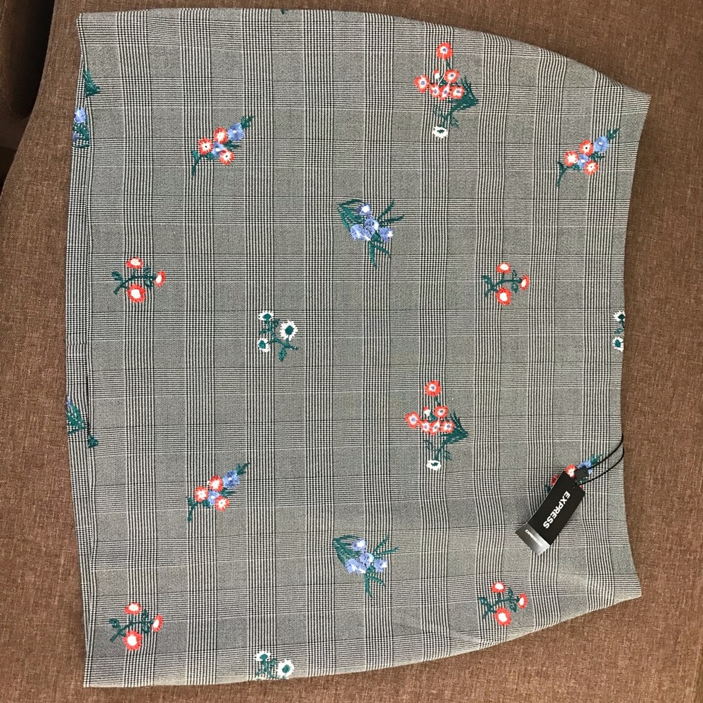 Brand new skirt size 12